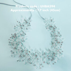 Bridal headband_ Design by conception pieces