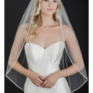V7502 1-tier fingertip veil with silver edge and frosted beads