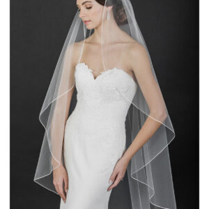 V7548 Cascading veil