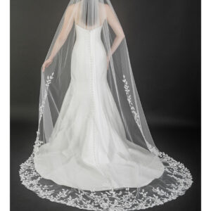 V7646C 1-tier cut edge cathedral veil (120_ long)